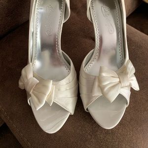 Ivory Heels Brand New